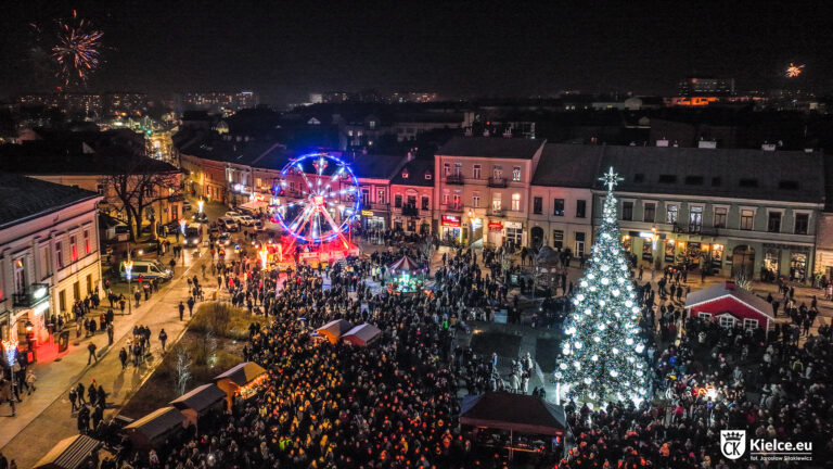 Kielecki rynek tętnił życiem podczas Sylwestra