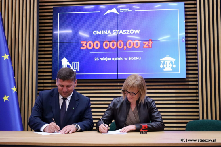 Nowy plac zabaw dla najmłodszych w Staszowie – rusza wyjątkowy projekt za 300 tysięcy złotych!