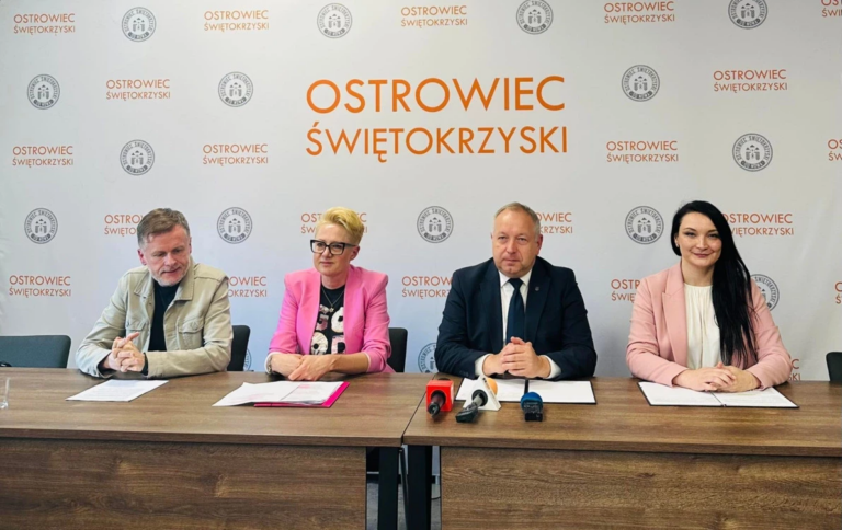 Ostrowiec Świętokrzyski zdobywa ponad 300 tysięcy złotych na rozwój