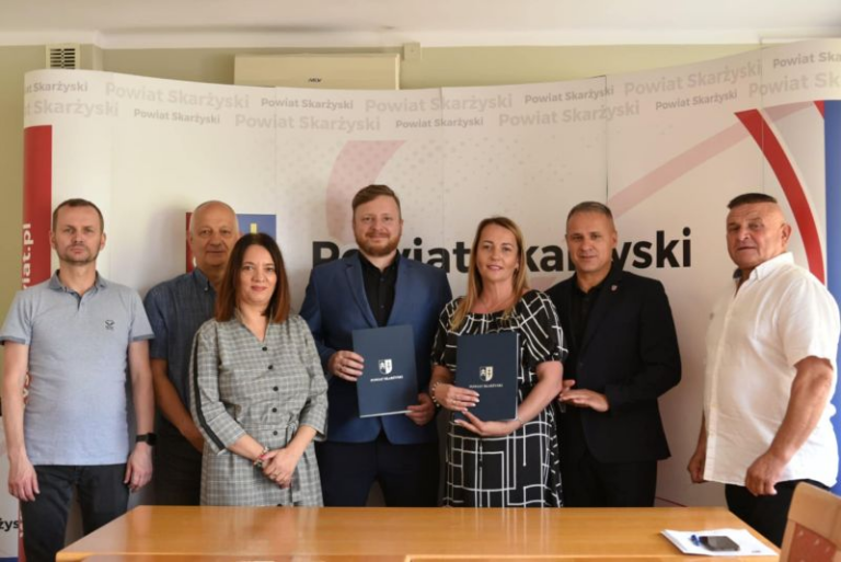 Nowe życie dla drogi w Kamionkach – Powiat Skarżyski rusza z dokumentacją wielkiej inwestycji